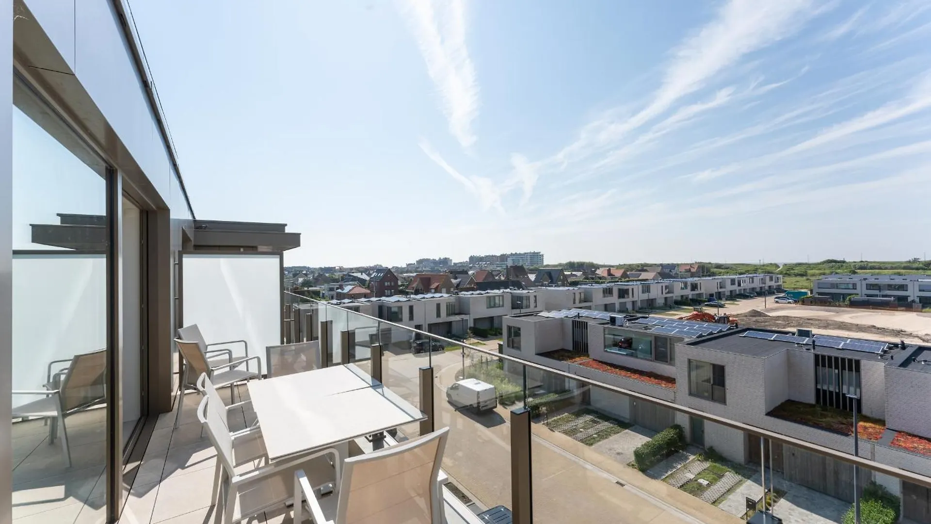 Apartamento Lichtrijk En Ruim Appartement Met Zeezicht - 5P Ostende